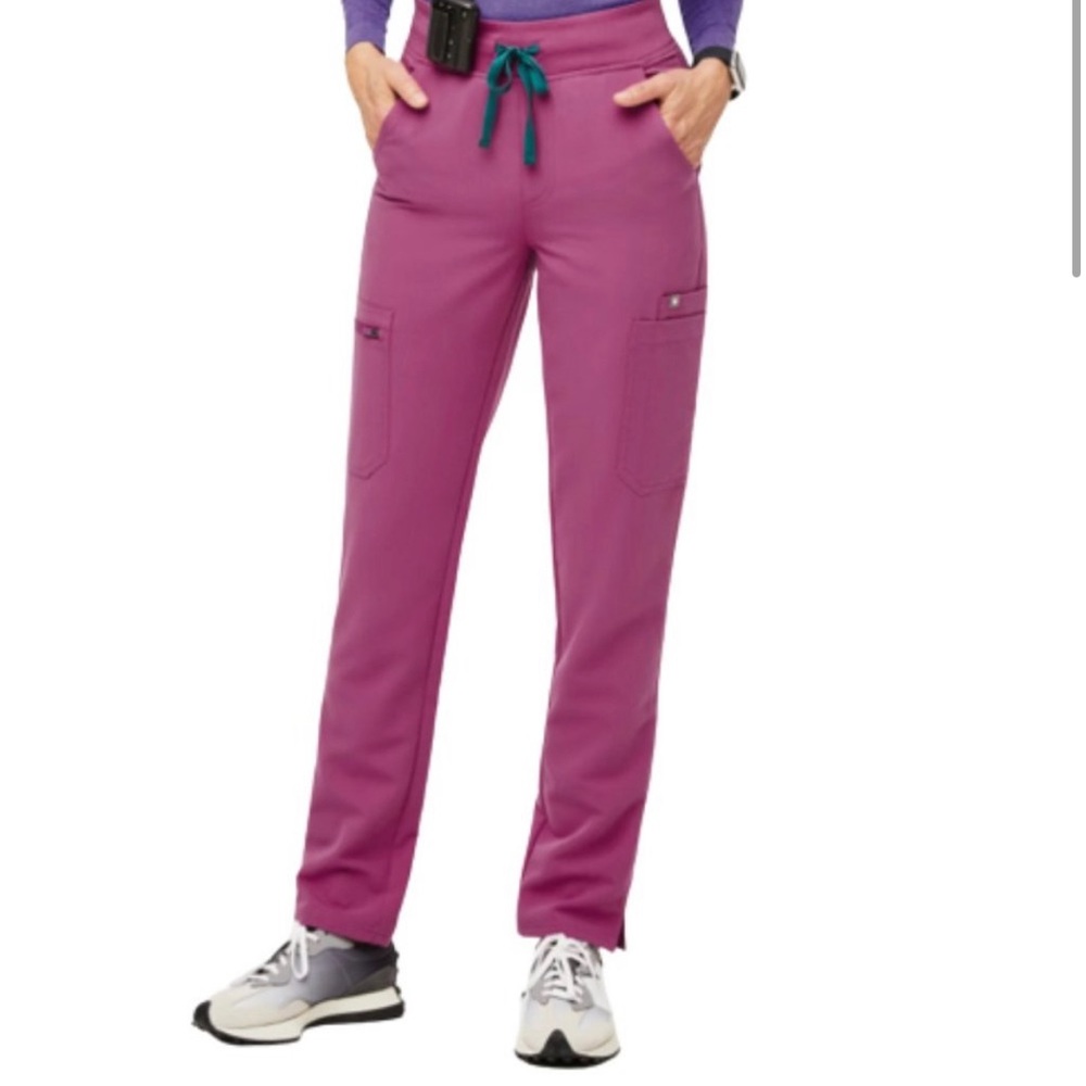 Figs High waisted Yola in Bright Fushia
